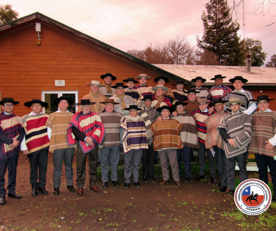 Fotografía 2 del álbum de Capacitación Jurados y Felegados Federoch Temporada 2026 - 2027
